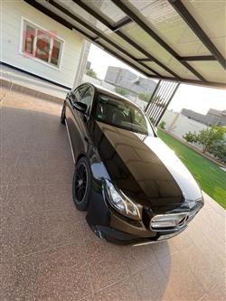 مرسيدس بنز E-Class